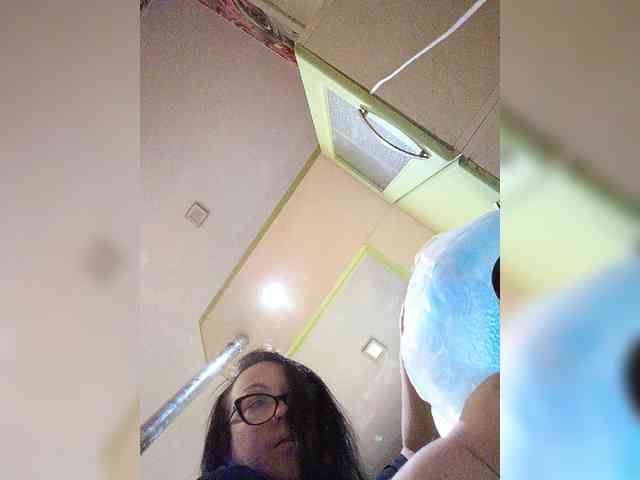 ViktoryDimond webcam