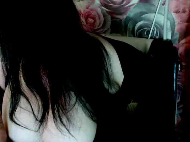 ViktoryDimond webcam