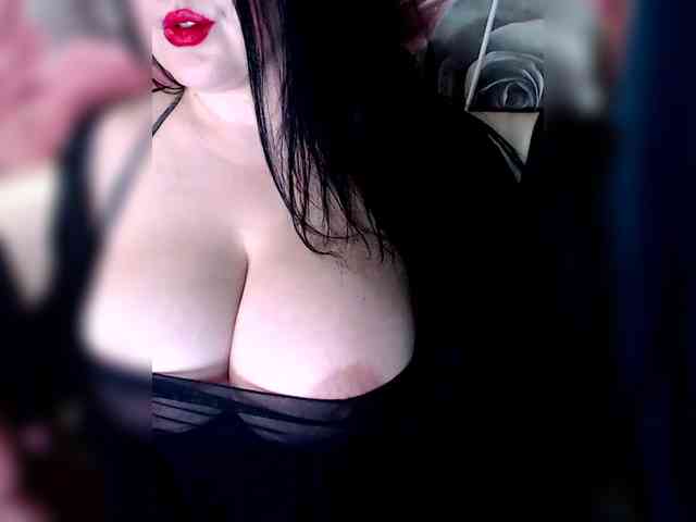 ViktoryDimond webcam