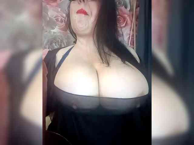 ViktoryDimond webcam