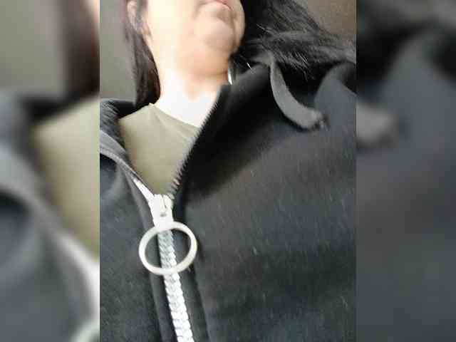 ViktoryDimond webcam