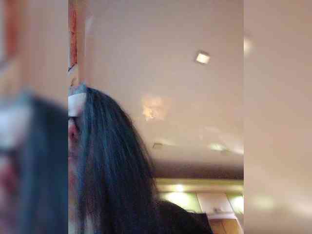 ViktoryDimond webcam