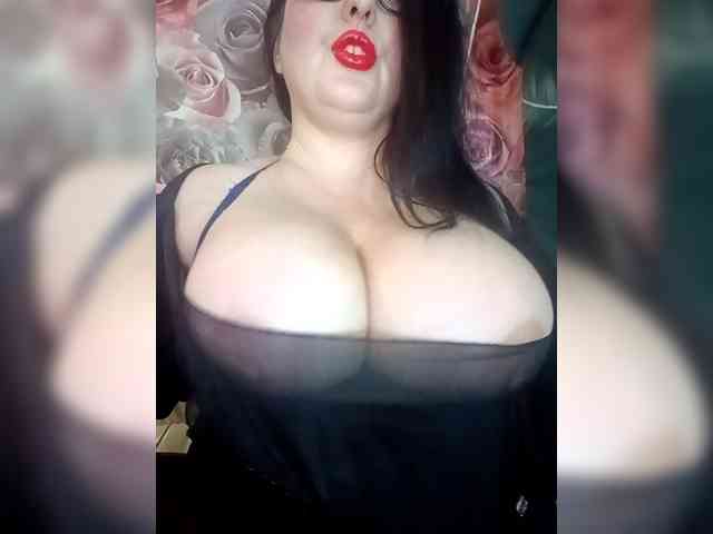 ViktoryDimond webcam