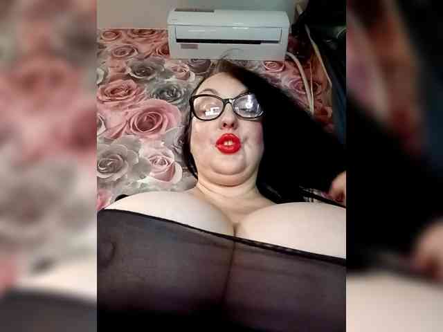 ViktoryDimond webcam