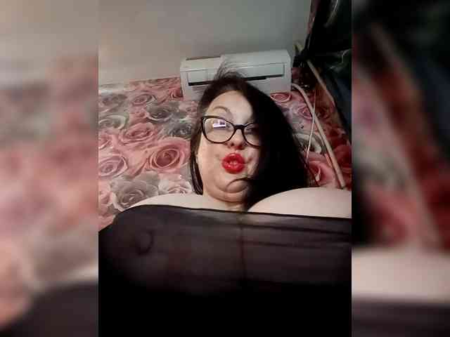 ViktoryDimond webcam