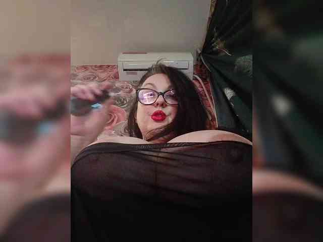 ViktoryDimond webcam