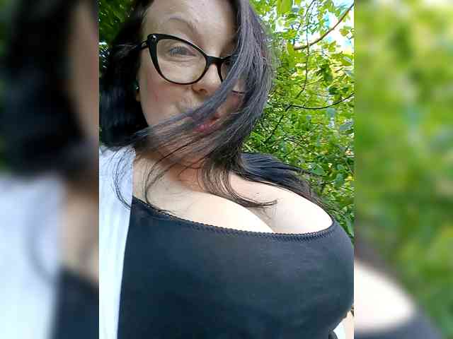 ViktoryDimond webcam