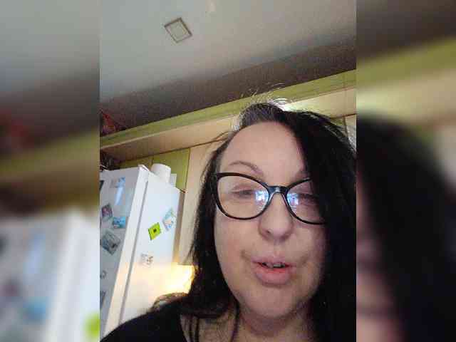 ViktoryDimond webcam