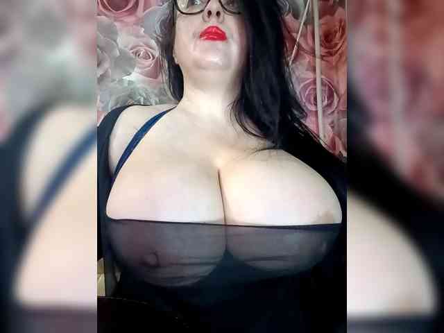 ViktoryDimond webcam
