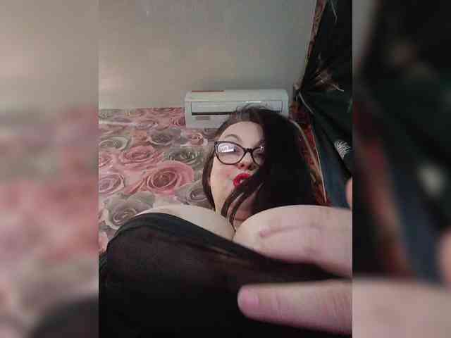 ViktoryDimond webcam