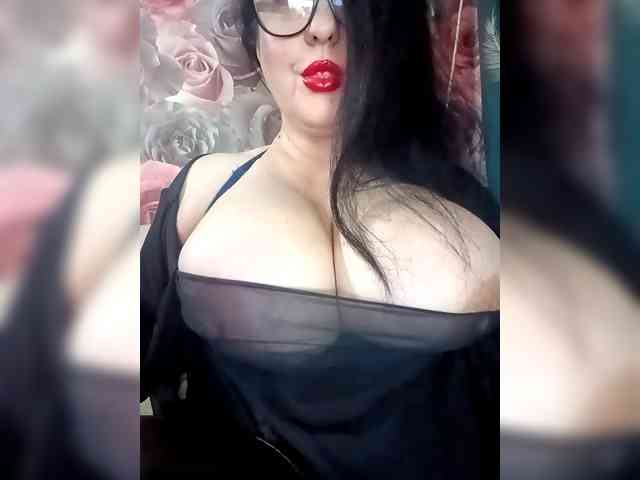 ViktoryDimond webcam