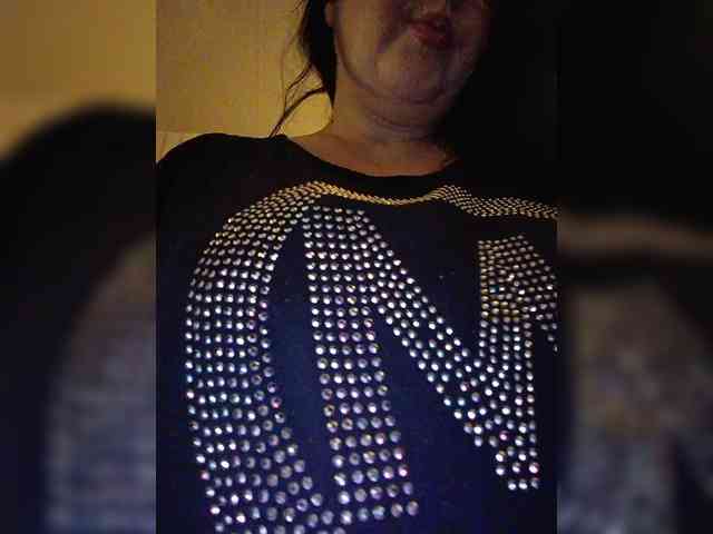 ViktoryDimond webcam