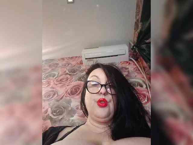 ViktoryDimond webcam