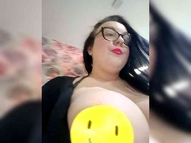 ViktoryDimond webcam