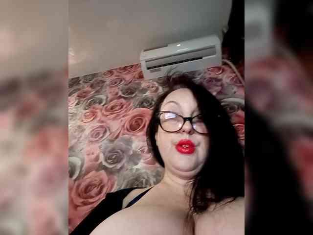 ViktoryDimond webcam