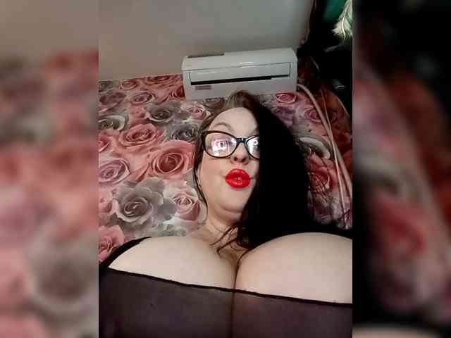 ViktoryDimond webcam