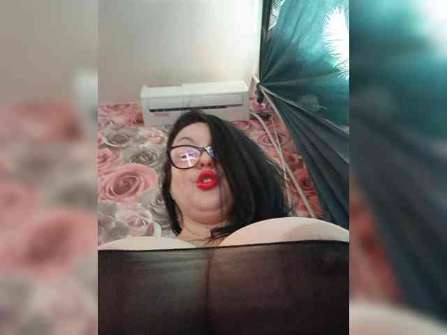 ViktoryDimond webcam
