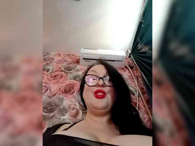 ViktoryDimond webcam