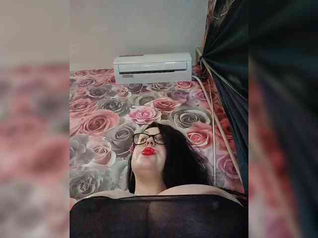 ViktoryDimond webcam