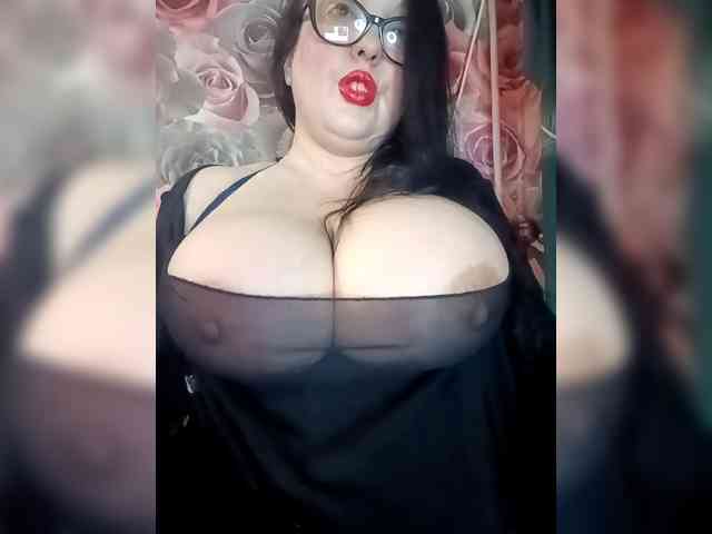 ViktoryDimond webcam