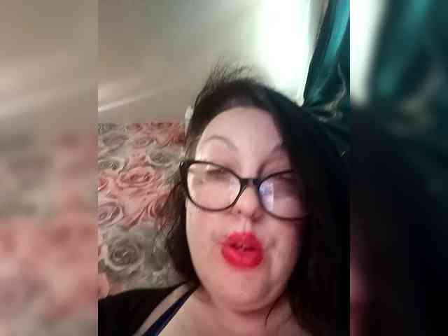 ViktoryDimond webcam