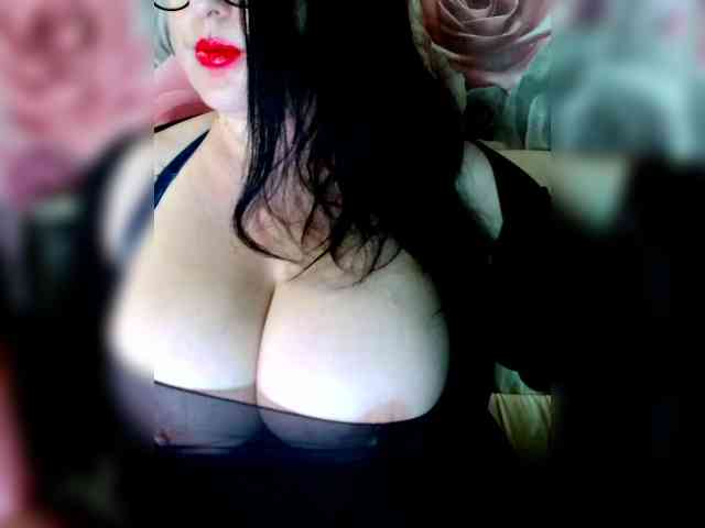 ViktoryDimond webcam