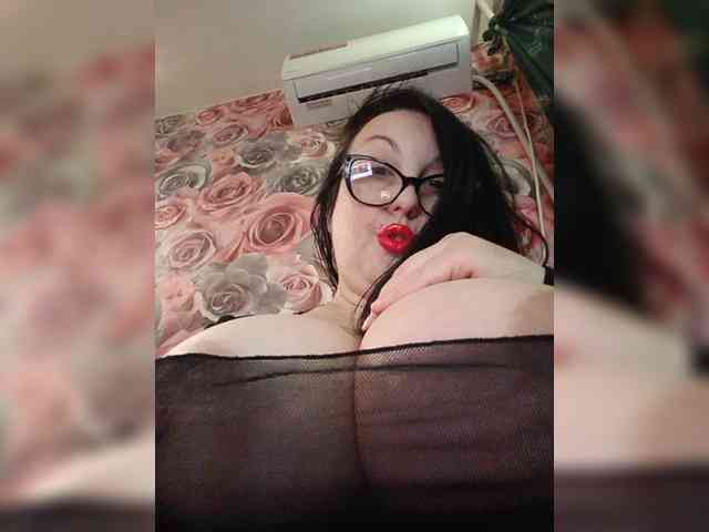 ViktoryDimond webcam