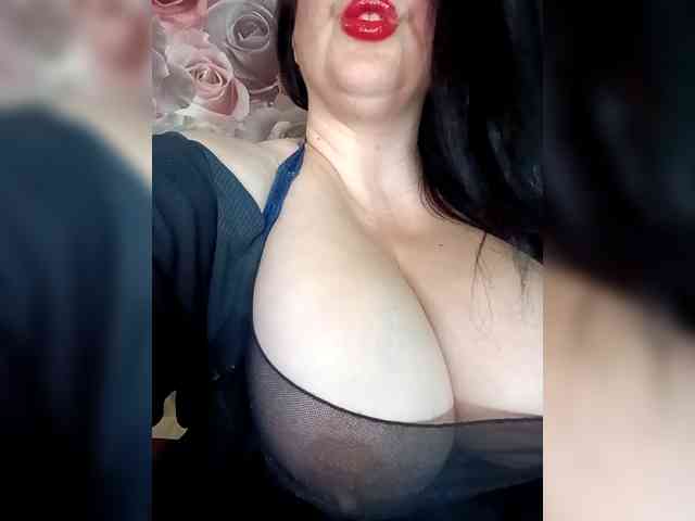 ViktoryDimond webcam