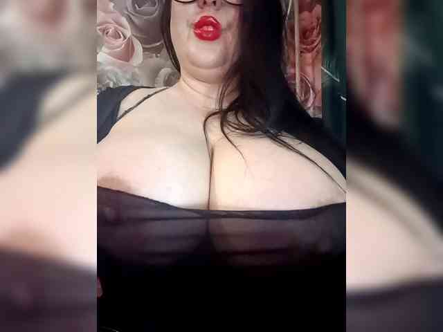 ViktoryDimond webcam