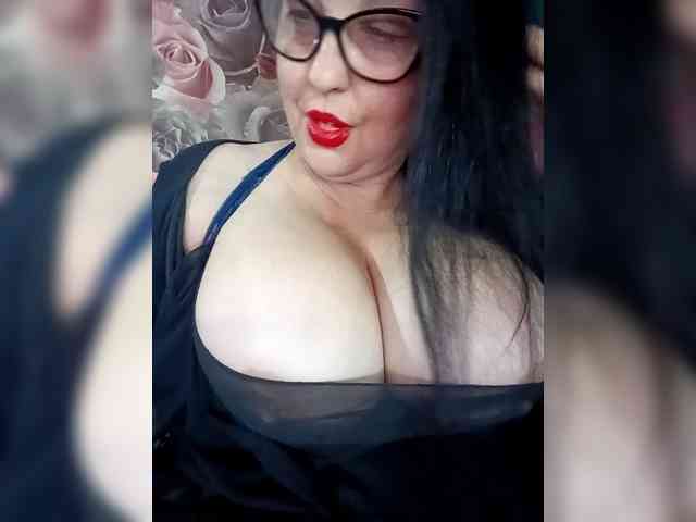 ViktoryDimond webcam