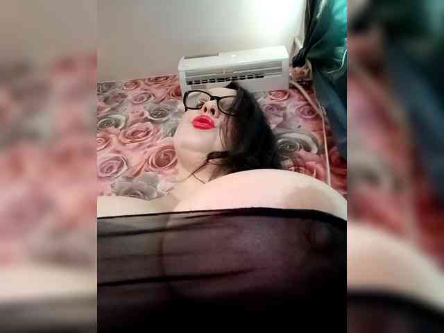 ViktoryDimond webcam