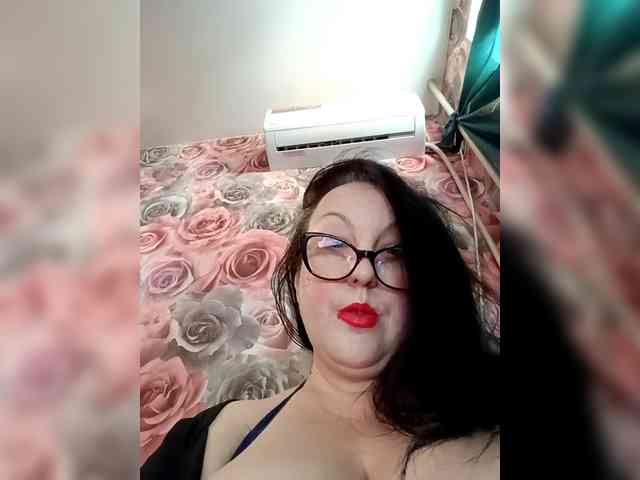 ViktoryDimond webcam