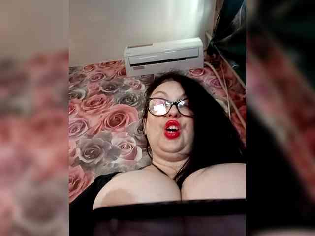 ViktoryDimond webcam
