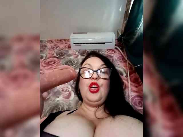 ViktoryDimond webcam