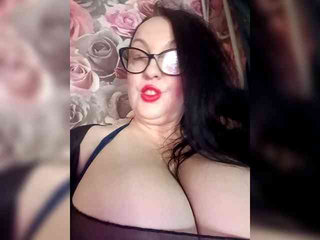 Model: ViktoryDimond
