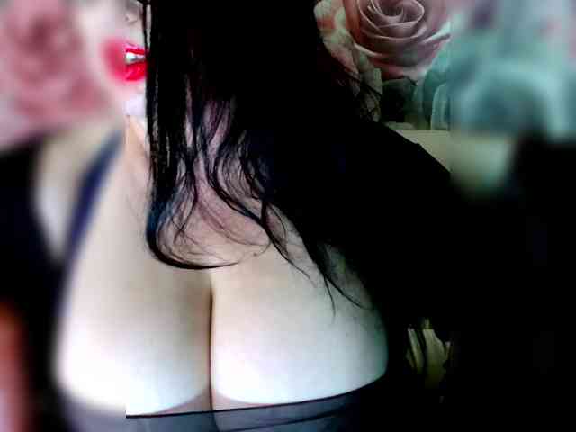ViktoryDimond webcam