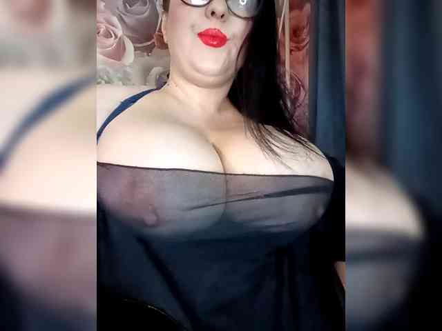 ViktoryDimond webcam