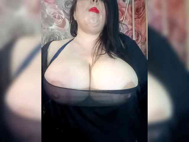 Model: ViktoryDimond