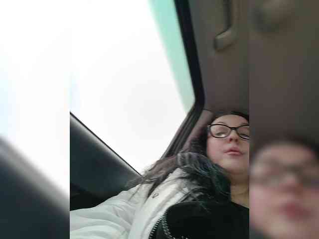 ViktoryDimond webcam