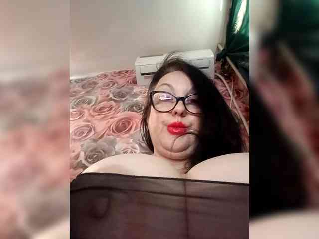 ViktoryDimond webcam