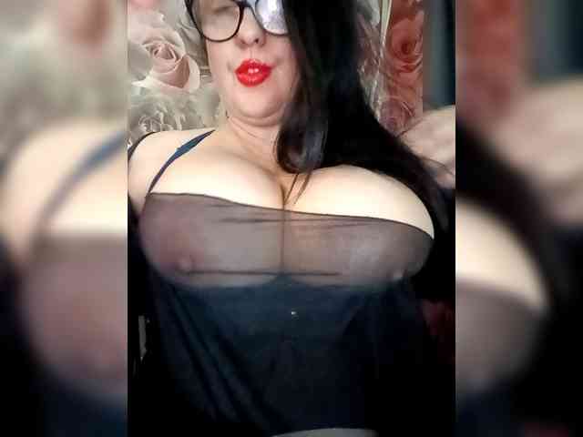 ViktoryDimond webcam