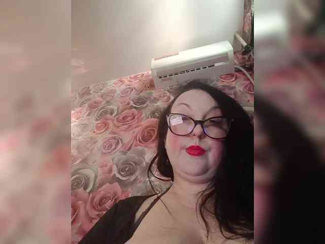 ViktoryDimond webcam