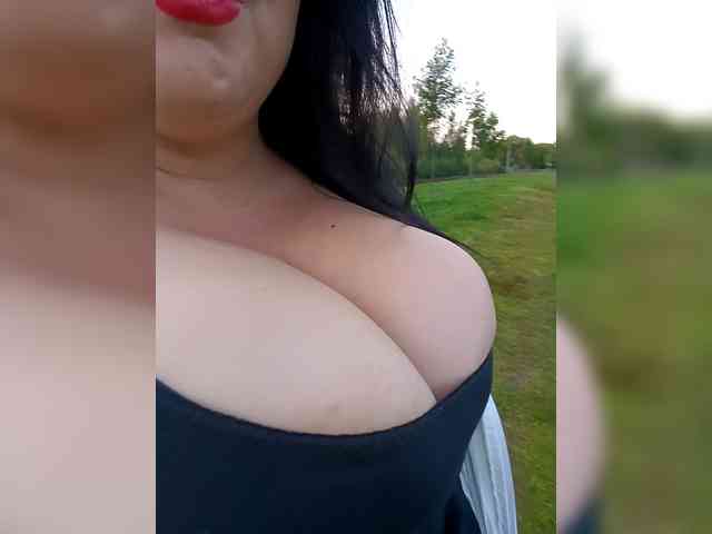 ViktoryDimond webcam