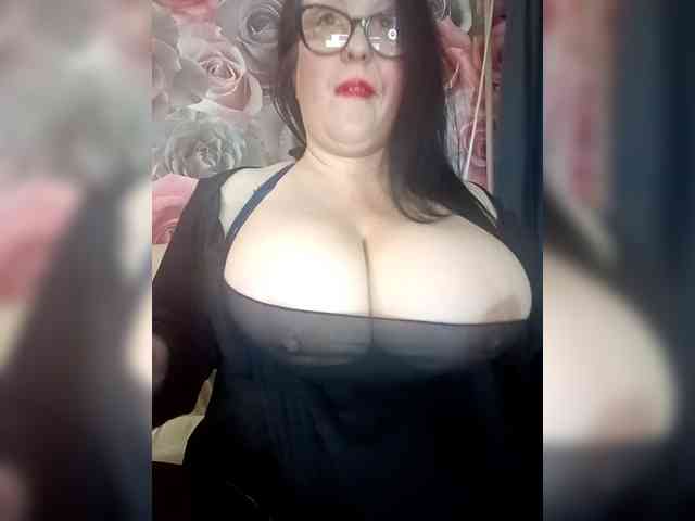 ViktoryDimond webcam