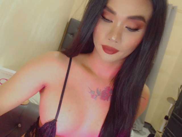 yourqueenmika