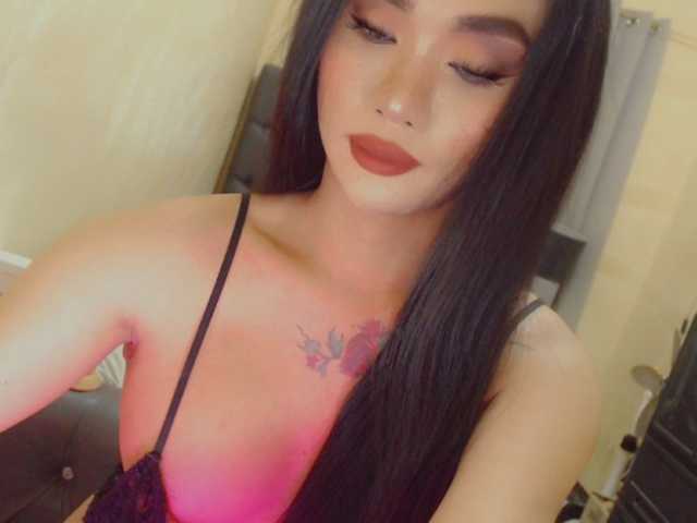 yourqueenmika