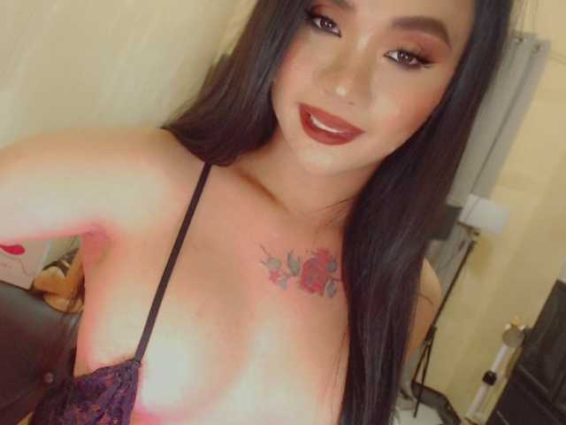 yourqueenmika