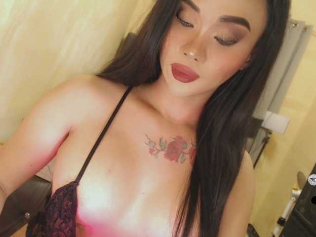 yourqueenmika