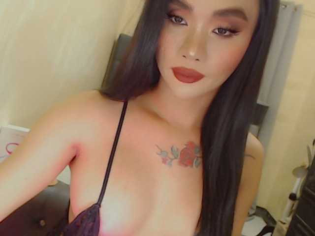 yourqueenmika