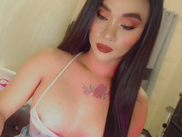 yourqueenmika